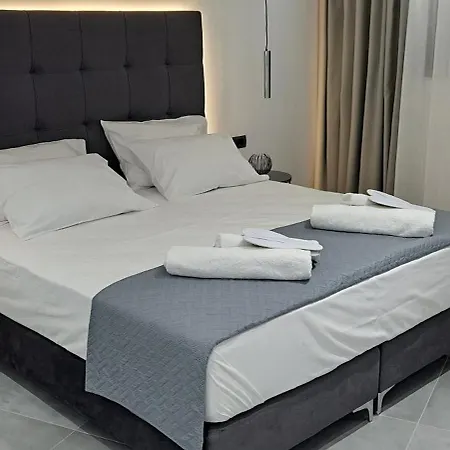 Km Luxury Apart Downtown Iraklio Exteriér fotografie