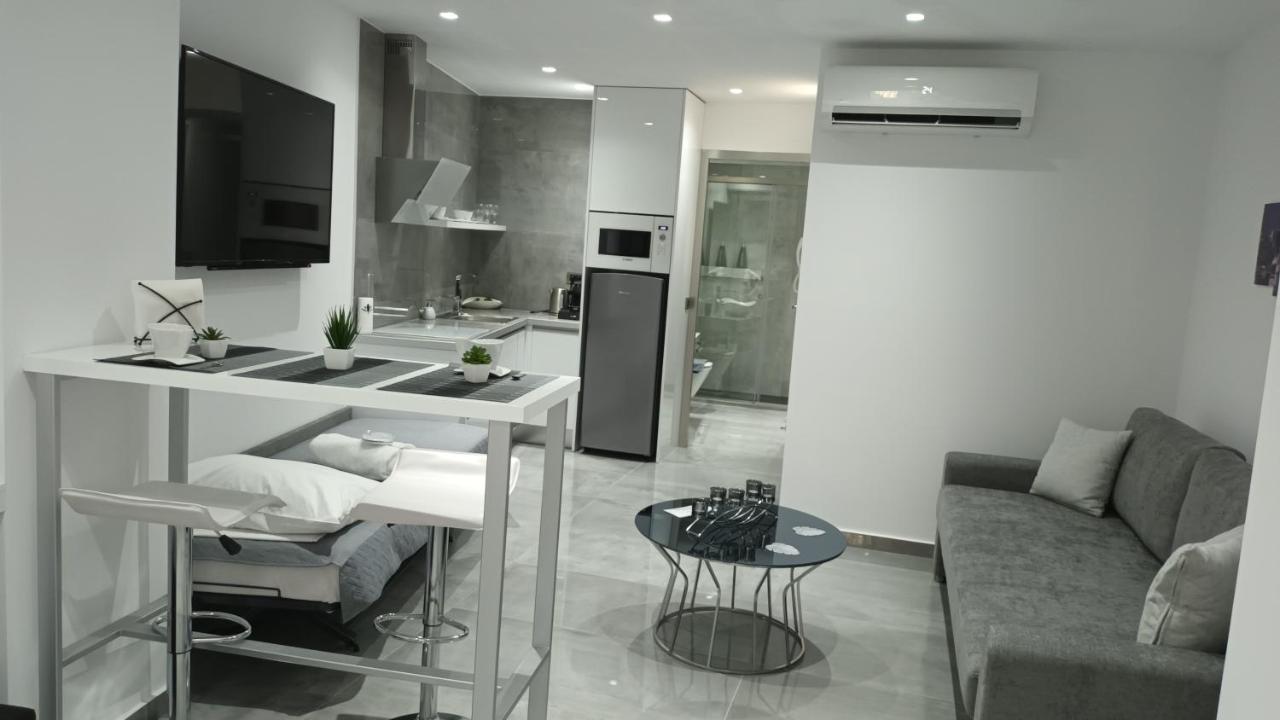 Km Luxury Downtown Apartment *