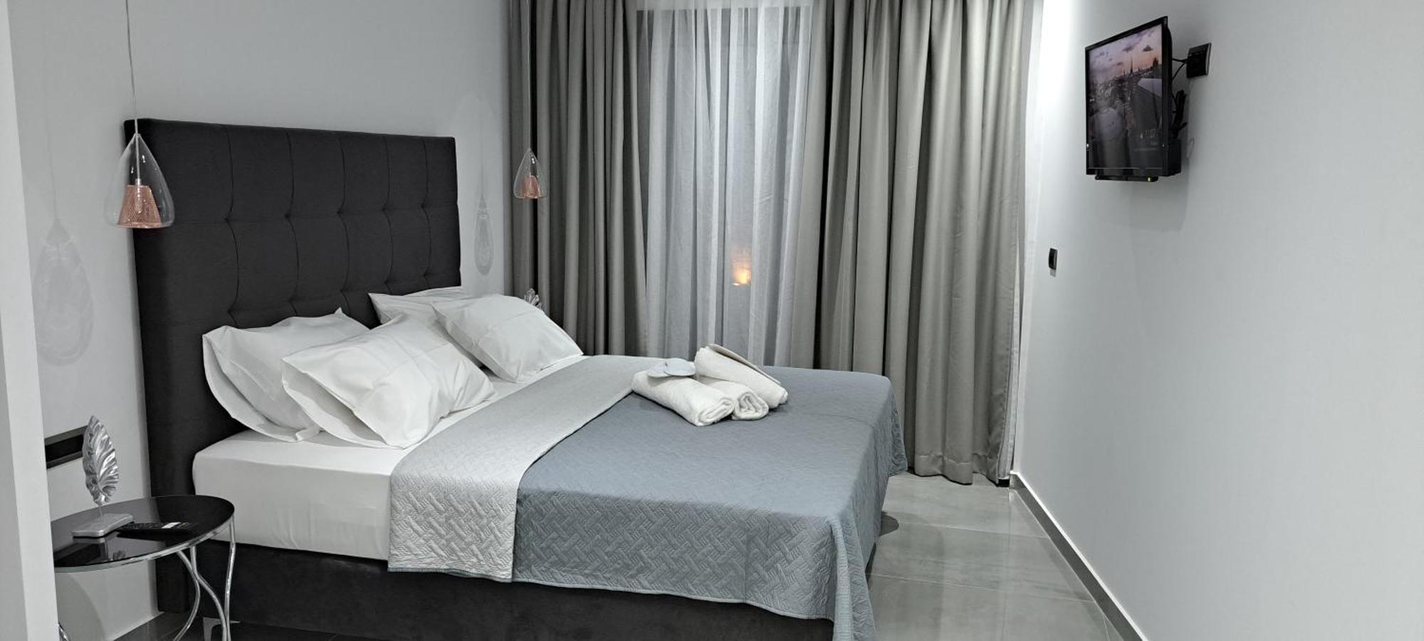 Km Luxury Downtown Heraklion (Crete)